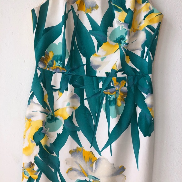 Tahari casual sun dress sleeveless size is 2 - Picture 8 of 16